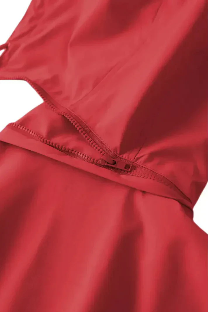 Camila – Abrigo Impermeable Manga Larga Corte Ajustado