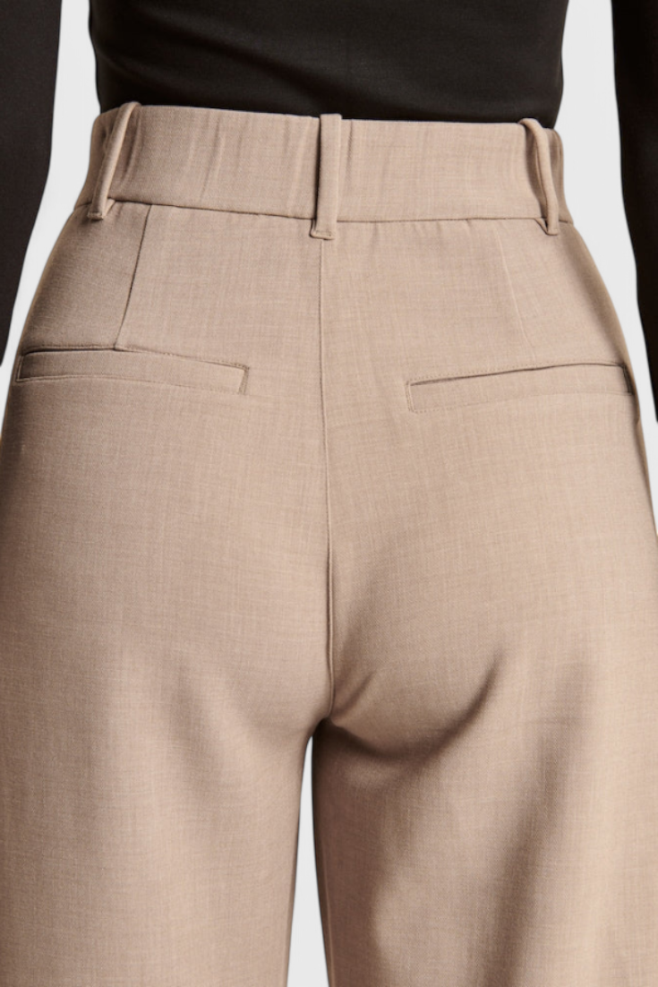 Camila - Pantalón Tailored Pierna Ancha Cintura Alta