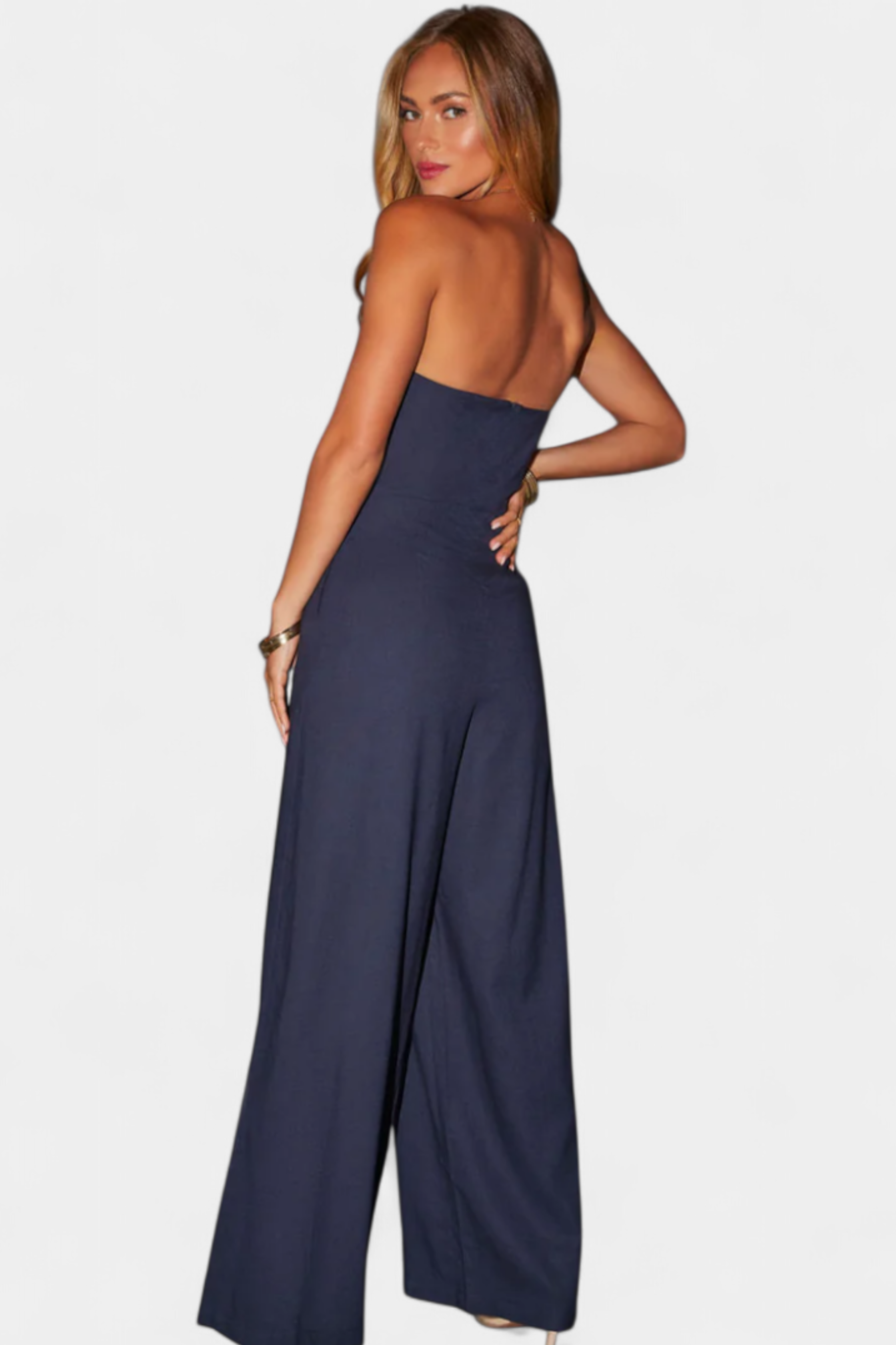 Camila – Mono Elegante Sin Mangas Escote Estructurado