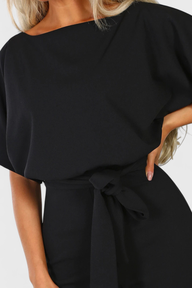 Camila – Mono Silueta Fluida Tejido Suave Elegante Ideal