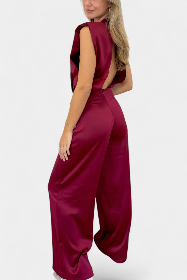 Camila - Mono Sin Espalda Corte Fluido Estilo Relajado