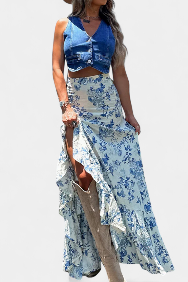 Lucía – Falda Maxi Floral Azul Con Abertura Y Volantes
